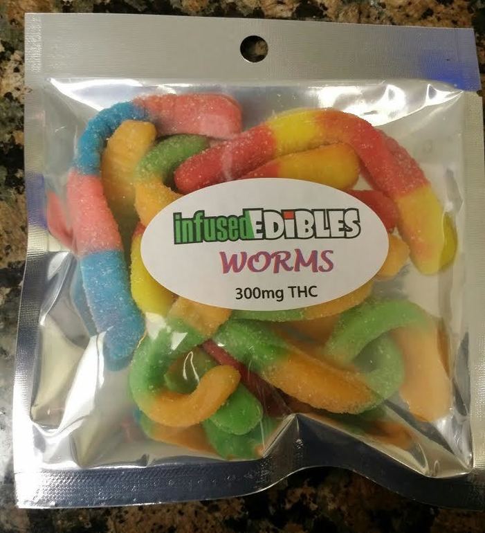 Gone Green – Gummy worms 300mg THC